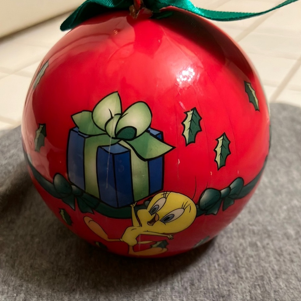 Tweety Bird Christmas ornament